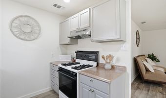 109 Dewey Ave, Alice, TX 78332