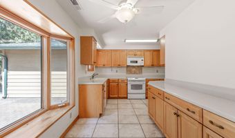 61176 Larkwood Dr, Bend, OR 97702