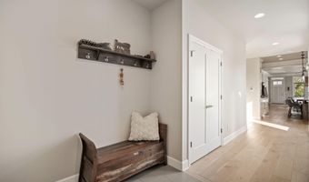 1217 SW Bryanwood Pl, Bend, OR 97702