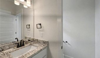 30 Cromer Dr, Bella Vista, AR 72715