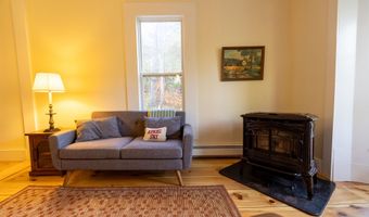 3 Plaisted Rd, Campton, NH 03223
