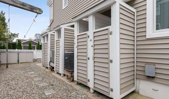 55 W 32nd St C-2B, Avalon, NJ 08202