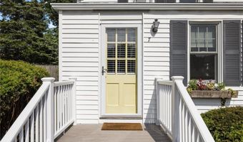 7 Pleasant Vw, Jamestown, RI 02835