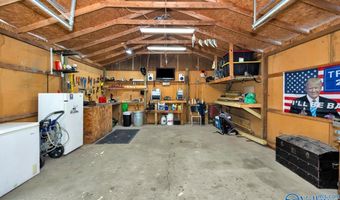 215 Dusty Dr SW, Arab, AL 35016