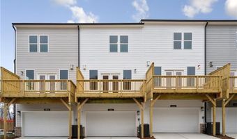 1016 Taylor Ct, Acworth, GA 30102
