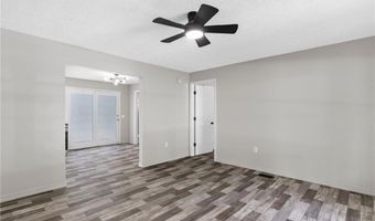 1220 N Third St, Austin, IN 47102