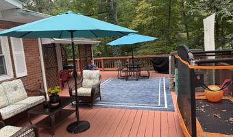 28 Cambridge Ct, Anderson, IN 46012