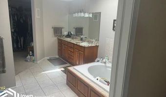 1511 W Valleyview Dr, Algona, IA 50511
