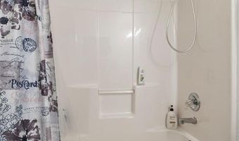 906 SW Terry Ln, Bentonville, AR 72712