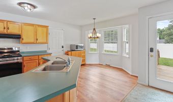 7 PIN OAK Dr, Dover, DE 19904