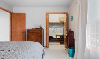 N9166 KERNAN Avenue, Appleton, WI 54915
