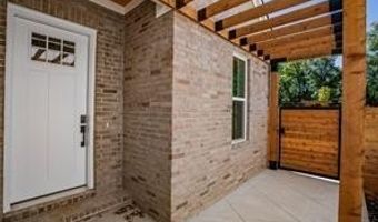 3406 Scoggins Rd, Bentonville, AR 72713