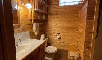 6856 Five Mile Pt, Allouez, MI 49805