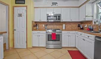 6101 MCRAY Dr, Ball, LA 71405