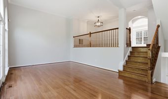 21824 LADYSLIPPER Sq, Ashburn, VA 20147