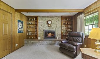 618 Mellowood Dr, Indianapolis, IN 46217