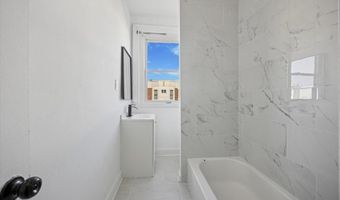 5759 PINE St 2, Philadelphia, PA 19143