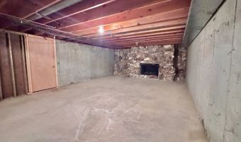 101 7th Ave NW, Bowman, ND 58623