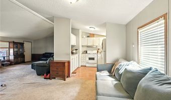 24 Silver Pond Dr, Apple Creek, OH 44606