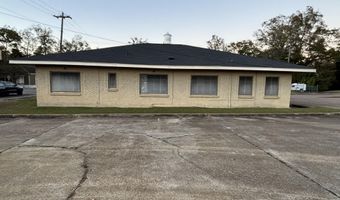 138 N Meridian St, Aberdeen, MS 39730