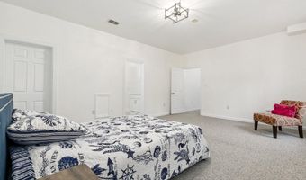 6801 CAPRI Pl, Bethesda, MD 20817