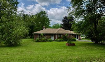 13 Birk St, Acra, NY 12405