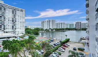 18061 Biscayne Blvd 502, Aventura, FL 33160