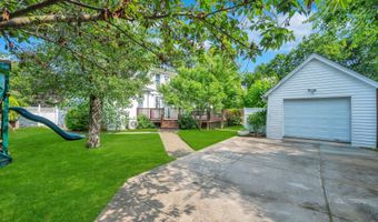 118 Grant Ave, Albertson, NY 11507
