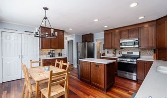 12289 Cedar Ln, Ashland, VA 23005