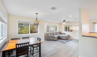 99-530 Halawa Hts Rd A, Aiea, HI 96701