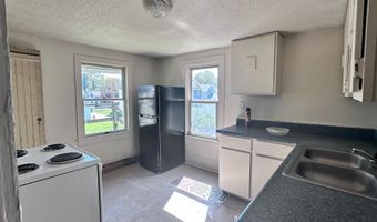 420 W DIVISION St, Dover, DE 19904