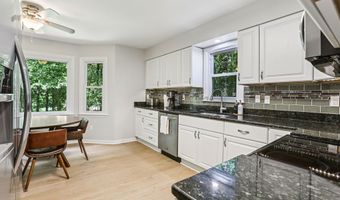 195 Wendy Hl, Alpharetta, GA 30009