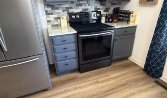 21092 Lawrence 1212, Ash Grove, MO 65604