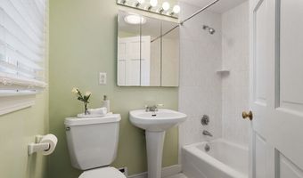 15 Thoreau Rd, Acton, MA 01720