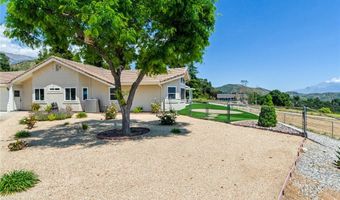 13288 Oak Crest Dr, Yucaipa, CA 92399