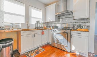 1210 Laurel Ave, Bridgeport, CT 06604