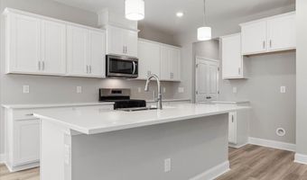 400 Shelby Meadow Ln, Angier, NC 27501