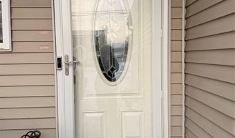 2712 Schleigel Blvd, Amityville, NY 11701
