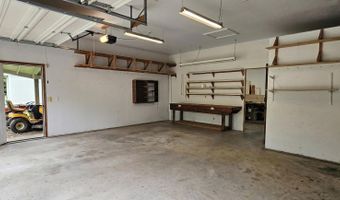 392 Shingle Mill Loop, Bonners Ferry, ID 83805