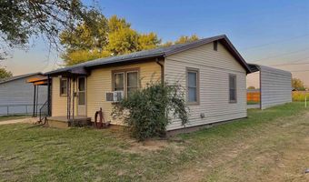 1311 N 9th St, Arkansas City, KS 67005