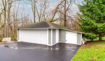40431 N Fairview St, Antioch, IL 60002