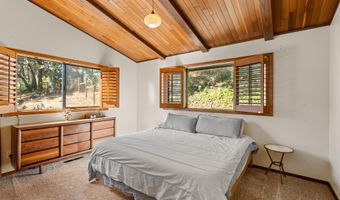 694 Timberlake Dr, Ashland, OR 97520