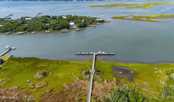 2111 W Fort Macon Rd 224, Atlantic Beach, NC 28512