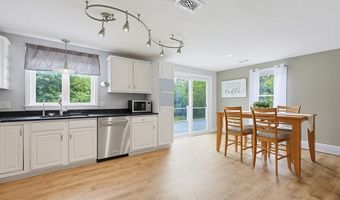 460 Richardson Ave, Attleboro, MA 02703