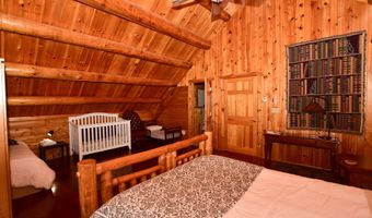 233 Algerie Rd, Becket, MA 01223