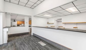 1567 Hammond St, Bangor, ME 04401