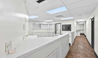 220 N WESTMONTE Dr A, Altamonte Springs, FL 32714