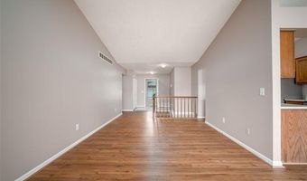 14810 Paris Ct, Allen Park, MI 48101