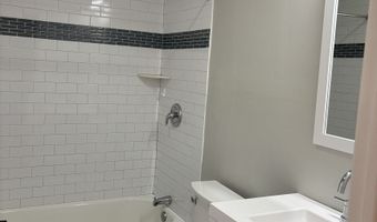 646 Hallett St, Bridgeport, CT 06608