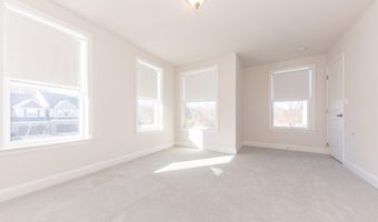 3341 Roseford Blvd, Ann Arbor, MI 48105